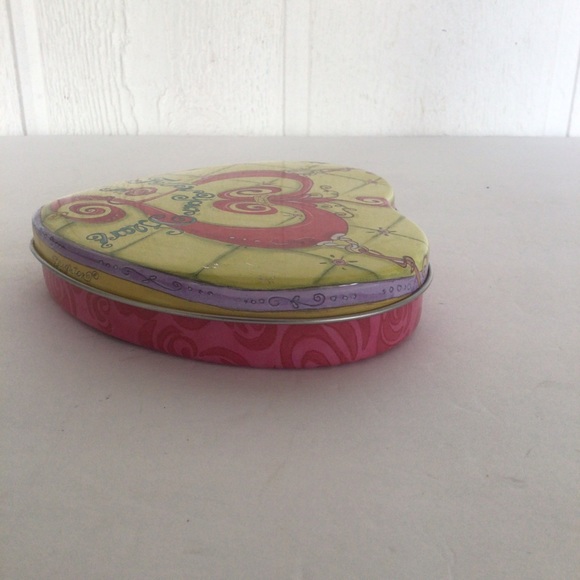 BRIGHTON HEART SHAPED LARGE JEWELRY TRINKET TIN - Picture 3 of 9